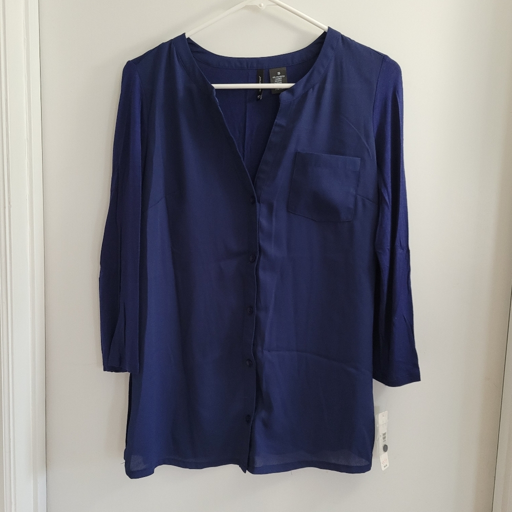 new womens small